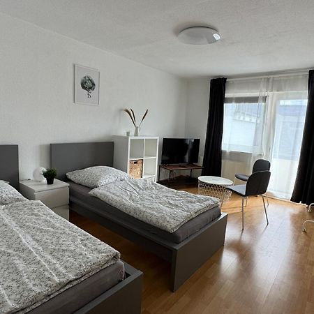 Haus Mit 3 Apartments Im Zentrum Von Rostock Esterno foto